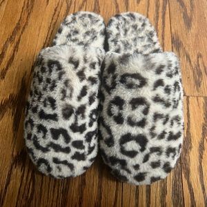 Leopard Slippers
